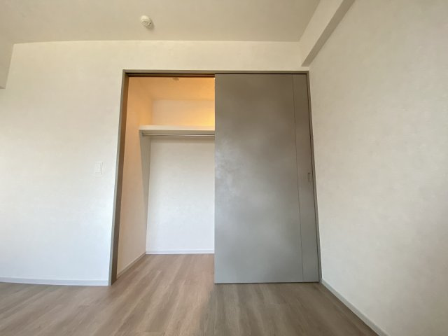 ワイドなウォークインクローゼット★