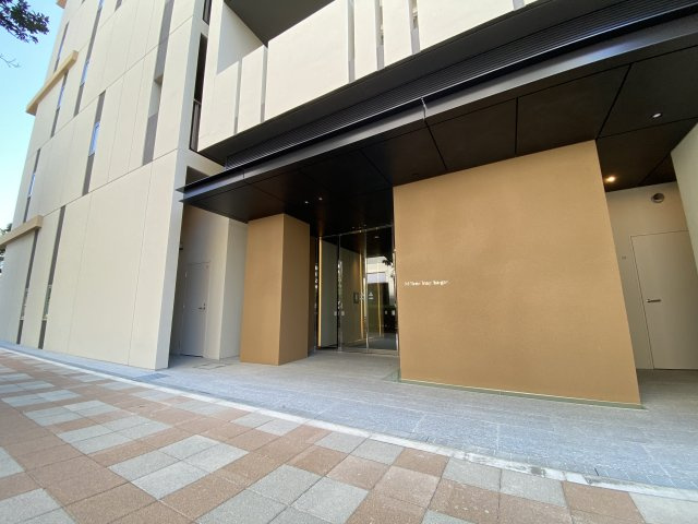 デザイン良いエントランス入口★
