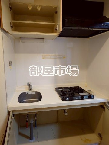 クレイシア蔵前のキッチン|収納
