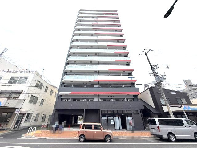 セレニテ西元町アリエの外観