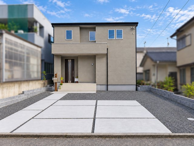 【駐車場】の画像