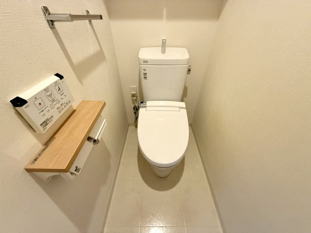 ウォシュレット付きです♪