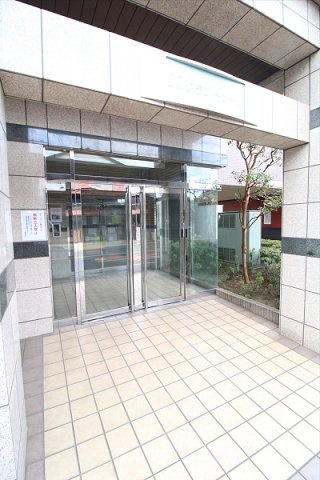 【エントランス】