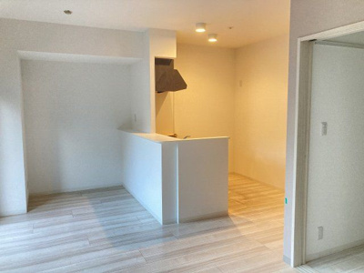 【居間・リビング】 | カーサ・パトリス | 別のお部屋の写真です