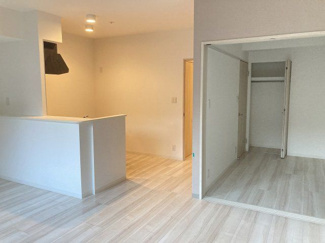 【居間・リビング】 | カーサ・パトリス | 別のお部屋の写真です