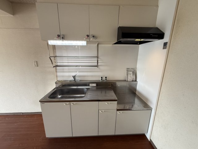 西宮市甲子園口４丁目の賃貸マンションのキッチン