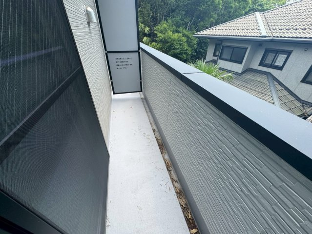 神戸市東灘区西岡本４丁目のタウンのバルコニー