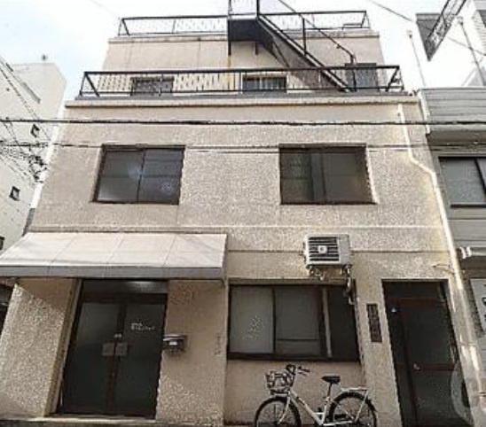 神戸市中央区二宮町４丁目のアパートの外観