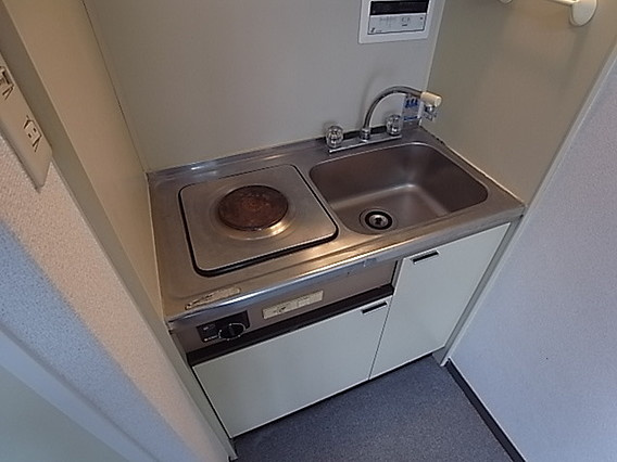 神戸市中央区北長狭通５丁目の賃貸マンションのキッチン