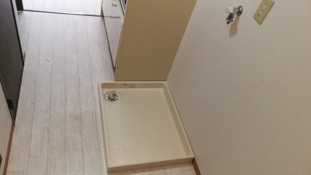 神戸市東灘区本山南町７丁目のアパートの洗面所