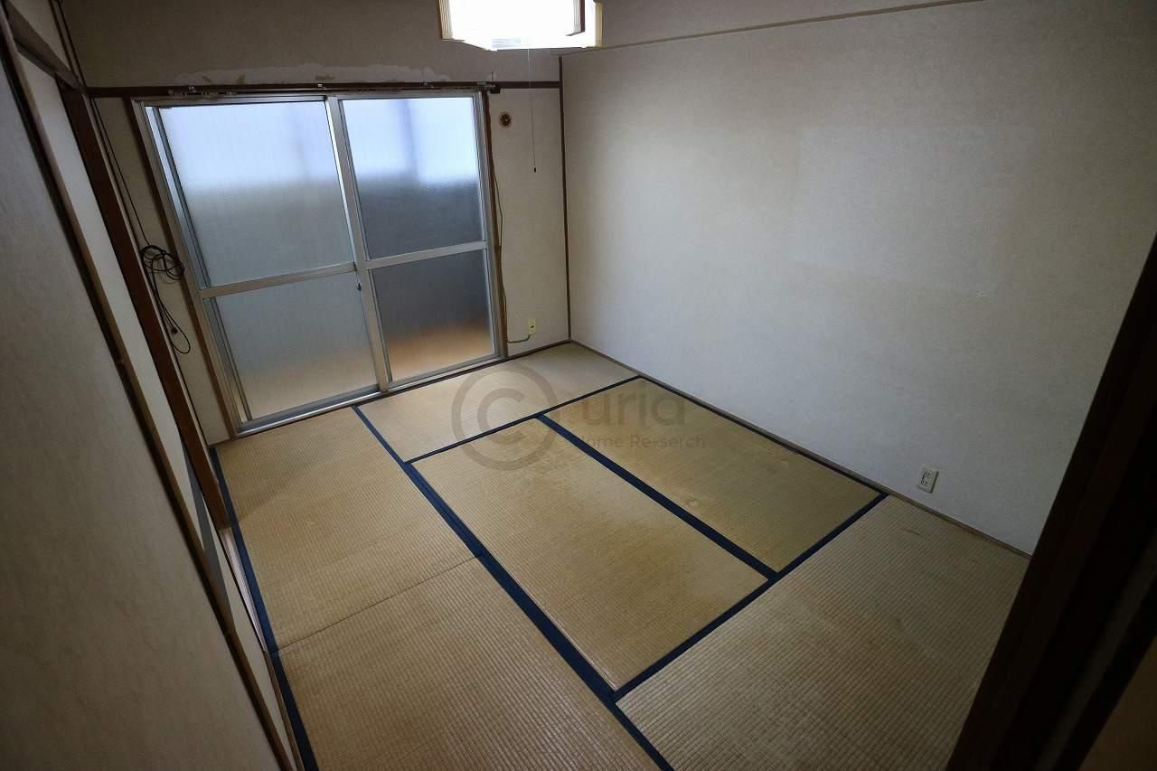 神戸市東灘区森南町２丁目の賃貸マンションの居間・リビング