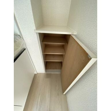 神戸市灘区桜ケ丘町の賃貸マンションの収納