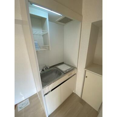 神戸市灘区桜ケ丘町の賃貸マンションのキッチン