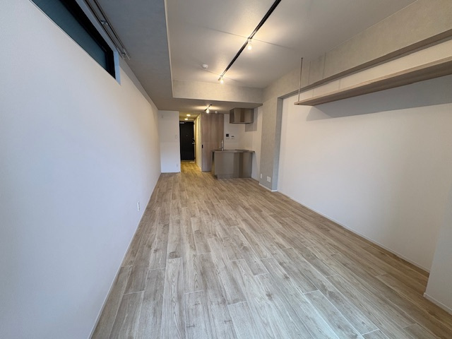 神戸市灘区岩屋北町２丁目の賃貸マンションの居間・リビング