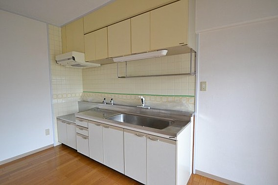 神戸市中央区山本通４丁目の賃貸マンションのキッチン