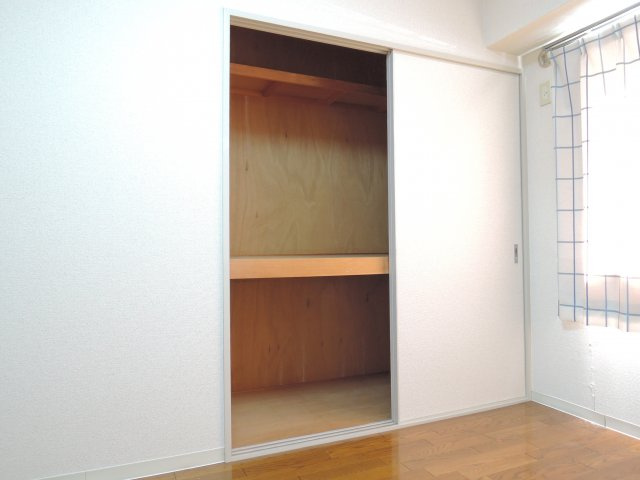 サンハイツOKAの収納
