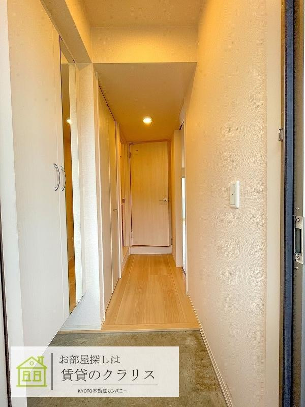 ラ フルールの玄関
