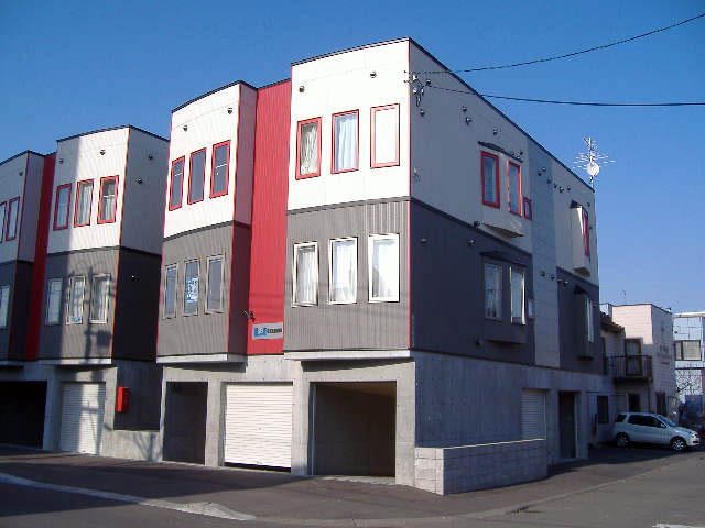 ＬＥＥ　ＳＰＡＣＥ栄町