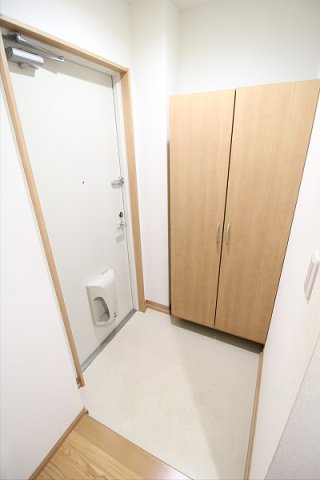 【玄関】