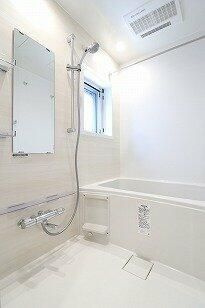 ＧｒａｎＤｕｏ三軒茶屋９の浴室