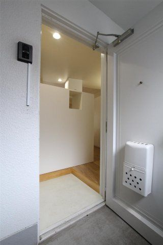 【玄関】 | リン元本郷ハイツ