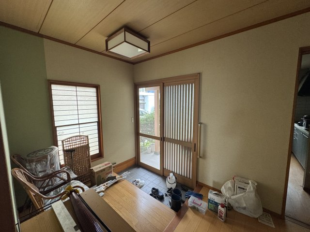 -三丁目不動産-　深谷市西大沼　平成9年築の玄関