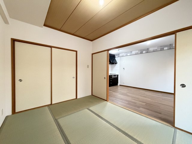 ボンホワイエ帝塚山の和室