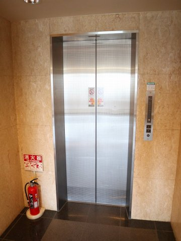 【その他共用部分】 | カスタリア船橋 | エレベーター完備です