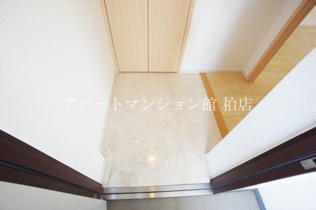 K・SガーデンⅡの玄関|同施工会社、同型タイプです