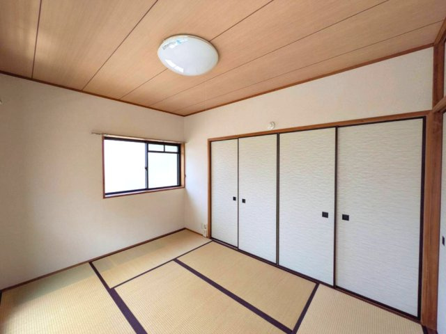 昭南館Ⅰの和室|落ち着いた雰囲気の和室付きです