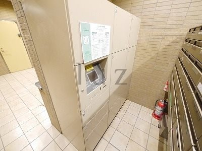 藤和シティホームズ横浜吉野町のその他共用部分|あると便利な宅配ボックス完備！