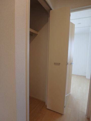 【収納】 | ソラーナＢ | イメージ202号室の写真
