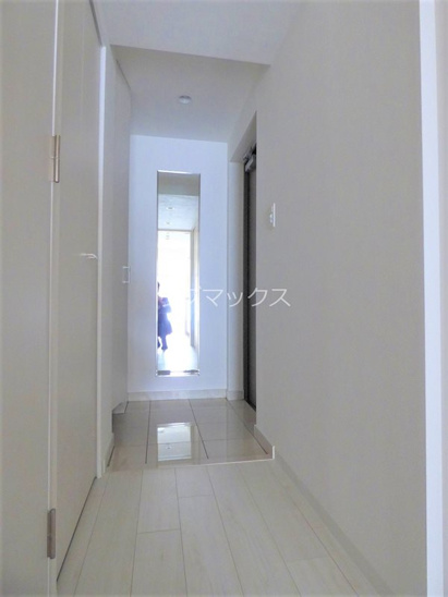 【玄関】ヴェルデ与古道 