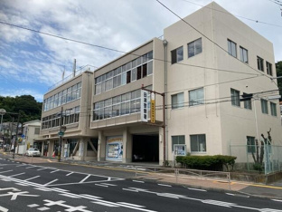 田浦警察署まで597m