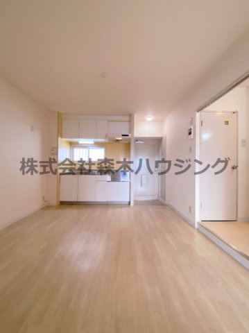 【居間・リビング】 | 　グリーンピア守口 | きれいな居間です