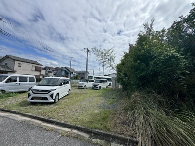 【前面道路含む現地写真】 | -三丁目不動産-　深谷市西大沼　平成9年築 | 前面道路含む現地写真です