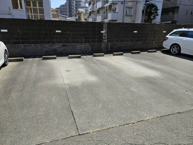 【駐車場】 | なかきやBLD(ナカキヤビーエルディー)