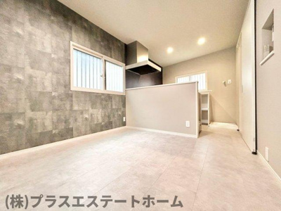 【居間・リビング】 | 戸崎通3丁目戸建