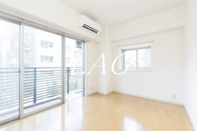 【居間・リビング】 | Ｃａｓａ　Ｌｕｃｉａ | 洋室のお部屋です。