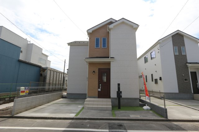 【Heartfull Town】小平市学園東町２丁目21番　新規３棟の外観|地震に強い最高等級3をはじめ、住宅性能評価で6項目の最高等級を取得。