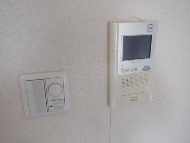 【セキュリティ】 | ブライズ三軒茶屋 | モニター付オートロック