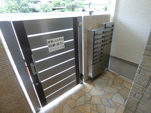 【エントランス】 | フジパレス高石3番館