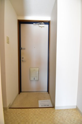【玄関】サンクラッソ三ノ宮加納町