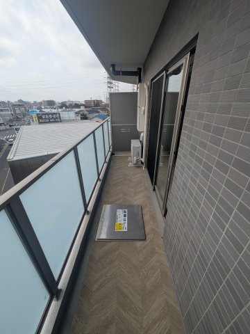 GENOVIA六町のバルコニー