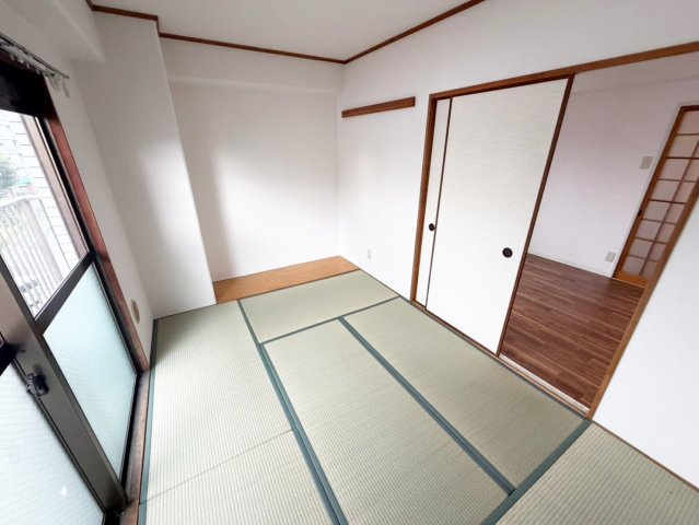 レクシア木川東の和室