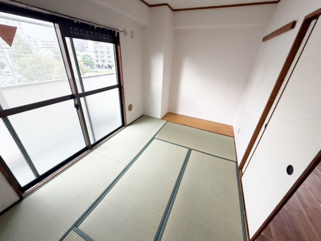 レクシア木川東の和室