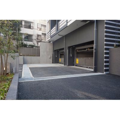 ■仲介手数料半月分+税■