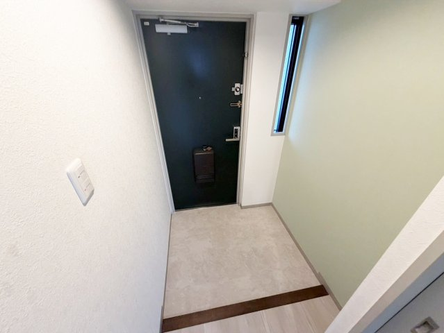 エスパシオ上新庄の玄関