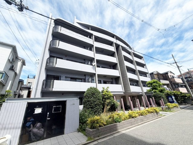 エスパシオ上新庄の外観