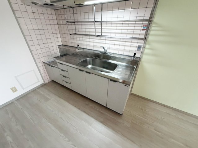 エスパシオ上新庄のキッチン